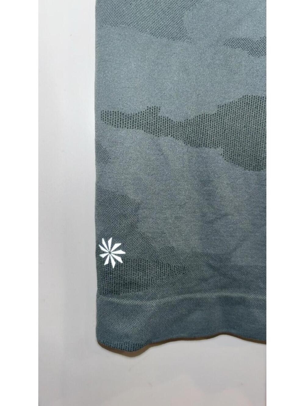 Athleta Sculpt Tank Green Camo Women’s Large Athletic Running Work - Picture 4 of 5